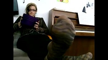 Preview 3 of Soniliyon Hd India - mrs teacher and her nylonfeet 2