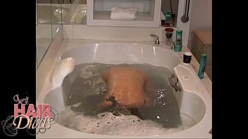 Preview 4 of 3gp Porn Classic Mom Poy Raped - nude busty blonde longhair milf leona forward shampoo