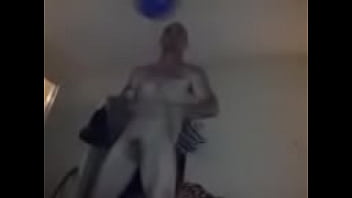 Preview 3 of Ww Xnxxxsex Video - San diego b. training in the nude