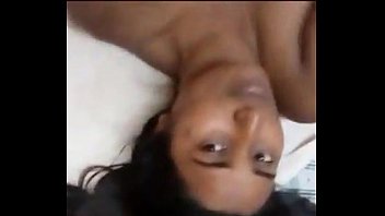 Preview 4 of Sexcongai Cua Bo - Swathi Naidu shaving