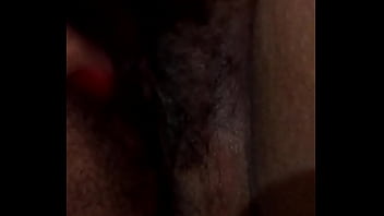 Preview 1 of Vai Enautoar - Morena linda na cama