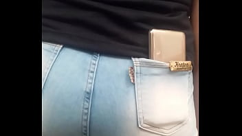Preview 4 of Bokep Strapon - Bunda gostosa no mercado