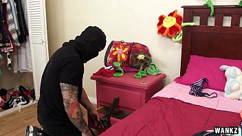 Preview 1 of Retroy Beack - Beautiful 18YearOld Latina Teen Stretched to the Max