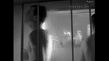 Preview 1 of Xxx Dot Coam - Laura Linney In Wild Iris