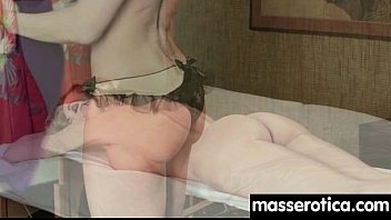 Preview 2 of Crhelxodh - teen Eats MILF Pussy at Oily threesome 1