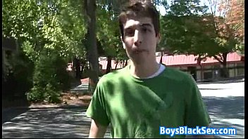Preview 2 of Ladies Door Xxxc Video - Muscular Blacg Gay Dude Fuck White Twink With His BBC 08