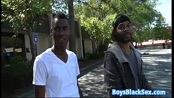 Preview 1 of Ladies Door Xxxc Video - Muscular Blacg Gay Dude Fuck White Twink With His BBC 08