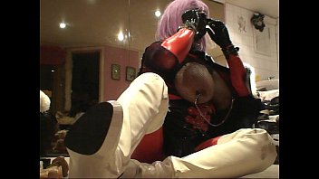 Preview 2 of Sexy Milf Ambersonata - Roxina2010LadyBoiWhiteBootz040310XXXL