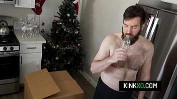 Preview 1 of Pakistani Xxx Move - Hot teen Isabella Nice surprise her boyfriend with a hot fuck for Xmas