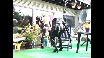 Preview 2 of I Big Teen Best Sex Xxx - Roxina2007BustyGardenSlutPumping010907XXXL