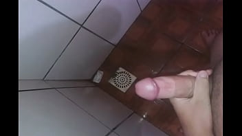 Preview 4 of Smeshannyy Holdem - novinho na punheta