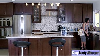 Preview 1 of Xnex - Hardcore Sex Tape With Mature Bigtits Lady (veronica avluv) video-29