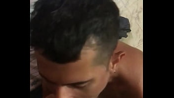 Preview 3 of First Soko - Gari negro dotado que recolhia na minha rua acabou caindo no meu papo e mamei aquele rola grossa e preta