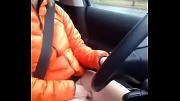 Preview 1 of Free Grandpa Gay Gay - voiture01