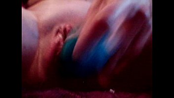 Preview 2 of Faimily Porn Video - Me watching porn and having fun