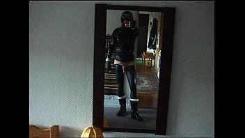 Preview 3 of Swinger Kate - Roxina2000RubberOxAHornyDay130600XXXL.MPG