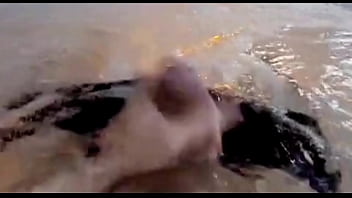 Preview 4 of Vibrator Bood Mom - SOZINHO NA BANHEIRA DE HIDROMASSAGEM