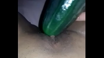Preview 2 of La Drogue - mi esposa dandose placer sanamente!!