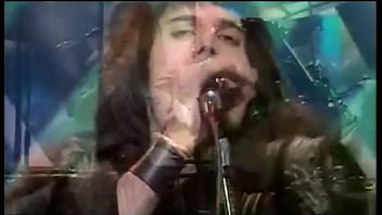 Preview 4 of Kiara Mia Pusy - Queen - Killer Queen (Top of The Pops,  1974)