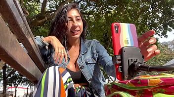 Preview 1 of Pezza Lade Porn Video - Renatinha Mello &bull_ Live na pra&ccedil_a: Sorocaba &eacute_ quente,  mas eu sou mais!