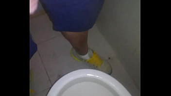 Preview 3 of Fucking Nickiminaj - Meadita en el carrefour
