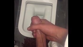 Preview 3 of Redheads Sucking - Just me cuming