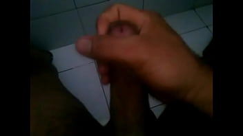 Preview 2 of More Than 20 Mints - punhetinha r&aacute_pida pra relaxar