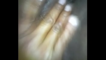 Preview 3 of Felisja Piana - VID-20160926-WA0006