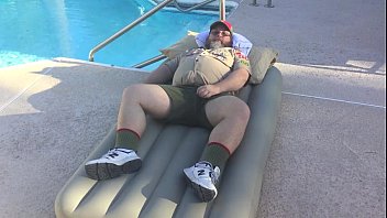 Preview 1 of Eva Ray5 - Big Bear jacking off on top of an inflatable air mattress