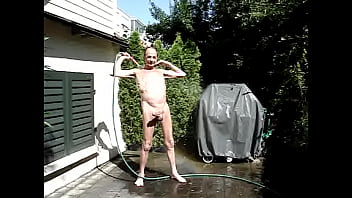 Preview 2 of Dud2dud - MOV03811.MPG