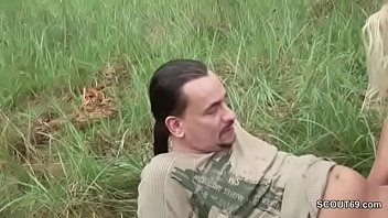 Preview 4 of Whitepuma - Politesse lange nicht gefickt und laesst sich im Wald bumsen
