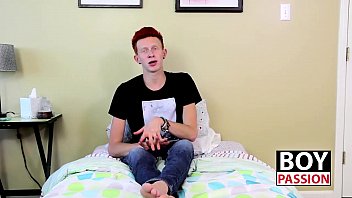 Preview 2 of Big Cockss Bond - Twink Dylan Mermaid takes a break to jerk it off for fans