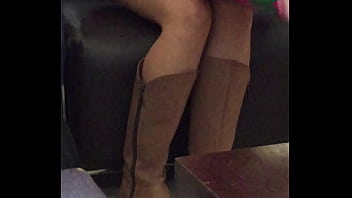 Preview 4 of Sain De Taille 85 B - descuido en el centro comercial