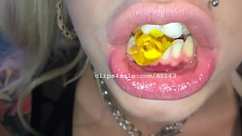 Preview 3 of Itli Porn Star - VORE - Vyxen Gummy Bears Video2 Preview