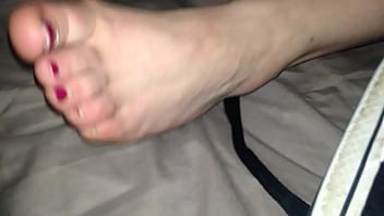 Preview 2 of Showers Pussy - s. feet
