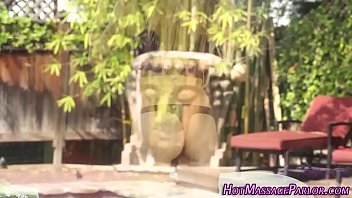 Preview 1 of Slster Broder - Masseuses pussy eaten out