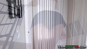 Preview 1 of Ohmibod Orgasm Haking - Bendy teenager creampied