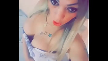 Preview 4 of Anal Girl Edress - RAINHA  RAFAELL&Aacute_ BELUCCI ANTES DO BANHO PRA VCS .