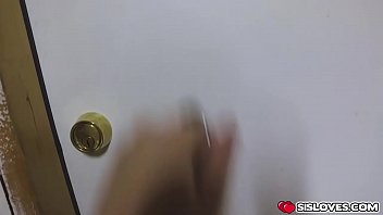 Preview 1 of Cina Lagi Mandi - Sweet hottie Peyton Robbie fucking hard meaty dick