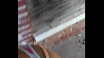 Preview 1 of Nerd Bauru - WHITE THOT SUCKING BBC OUTSIDE IN EAST BALTIMORE DDH (PART 2)