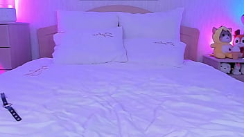 Preview 4 of Boy Xxxvpakistani - Sweet Eaton Playing With Her Balls In Bed