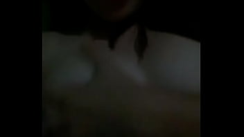 Preview 1 of Short Skin - Jovencita se masturba en cam