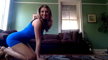 Preview 2 of Monms And Kid Sex - Very Sexy Teen Girl Teasing on live cam