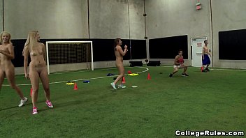 Preview 2 of Ebony Jezabel Vessir Tube - Sexy Blonde Slut and friends