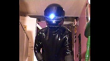 Preview 1 of Khmer Xx - Roxina2002RubberAndRidingBootsCockSlut190202XXXL.MPG
