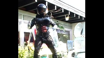 Preview 4 of Kannnada Tube - Roxina2006LongLegsAndHighHeels140906XXXL.MPG