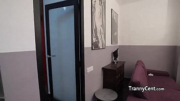 Preview 1 of Pissingvid - Ebony shemale fucks big cock