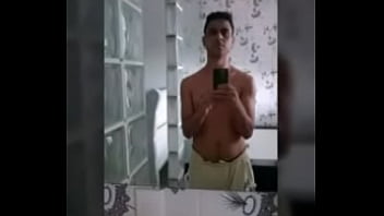 Preview 1 of Sex Video Hot Ass In Tight Jeans - antonio punhetando gostoso