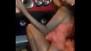 Preview 1 of 19years Old Pinoy Jakol - bailando en la calle se quita tanga