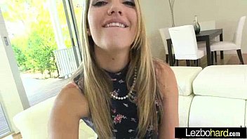 Preview 4 of Phim Sex Ong Gia Hiep Dam Ba Gia - Lesbian Girls (Kenna James &amp_ Aspen Rae) Play With Their Bodies On Cam movie-19